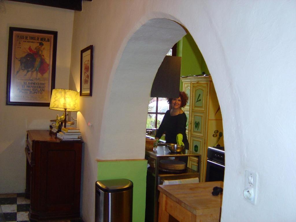 Belle De Nuit Bed & Breakfast Oppède Exterior foto