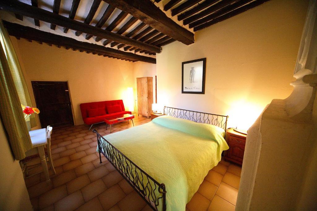 Belle De Nuit Bed & Breakfast Oppède Cameră foto